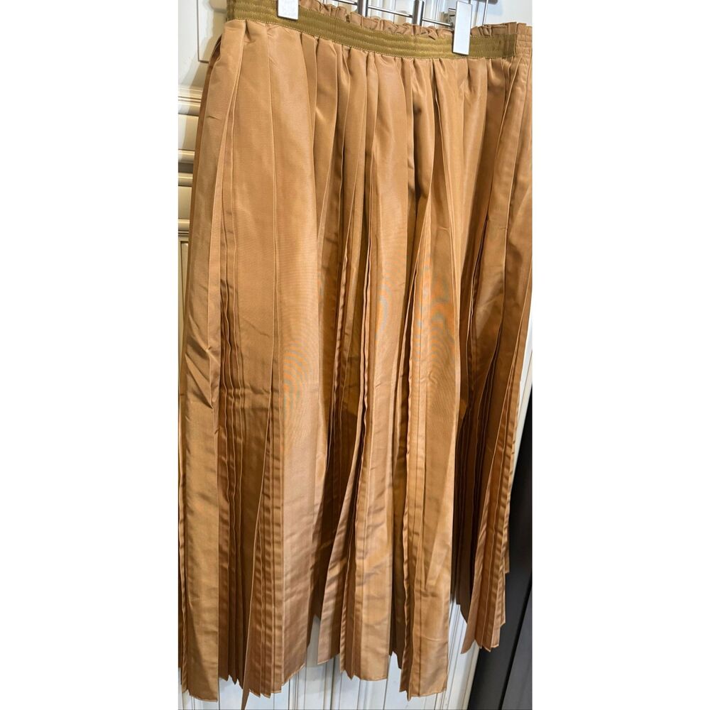Rare Prada Milano  Pull-On Pleated A-Line Midi Skirt Tan Brown Size 38 NWOT